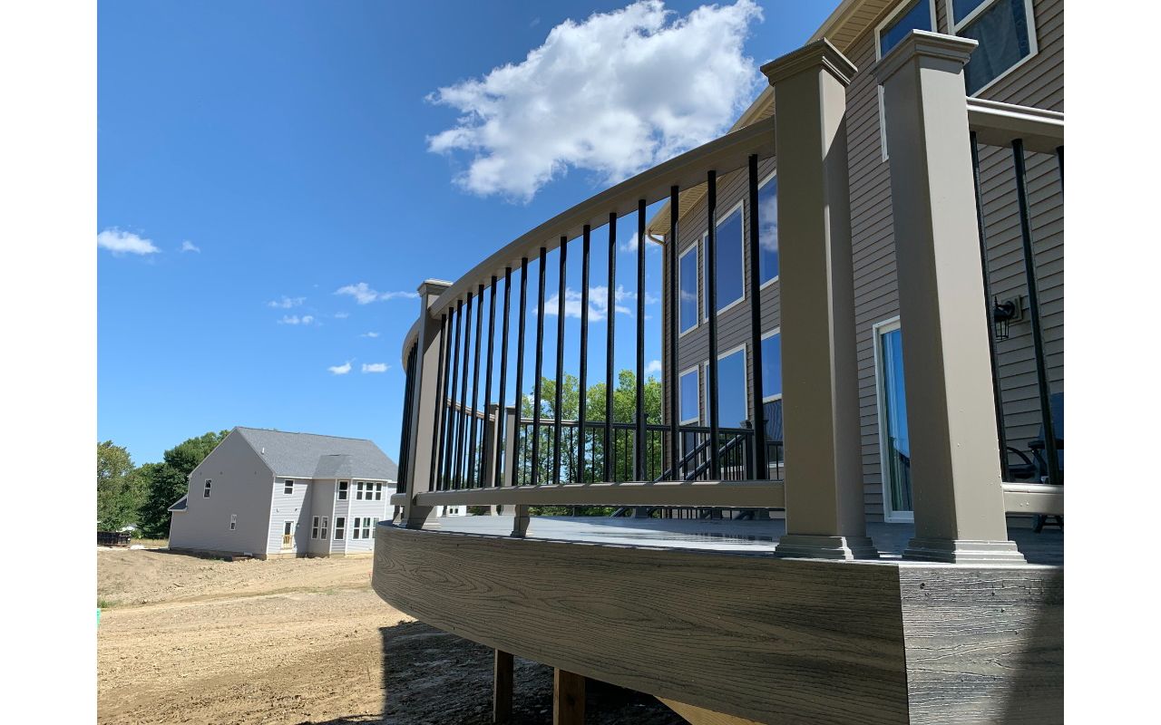 Curved Deck