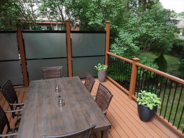 Trex Treehouse backyard deck done by Royal innovation