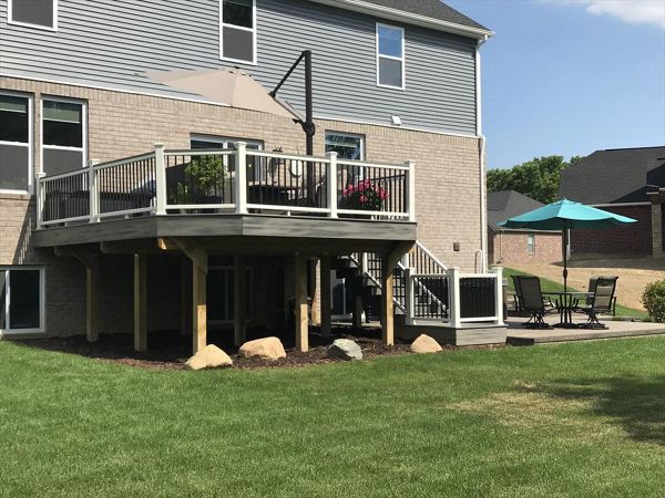 Trex Transcend Island Mist Deck Boards, Trex Transcent Cocktail Style Rail W/ 2"X4" Trex Transcend-Island Mist Top Cap, Oakland MI