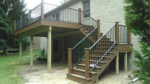 Transcends Decking With Reveal Railing