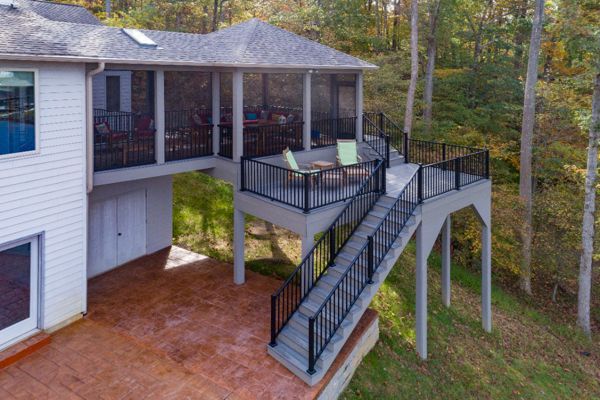 Island Mist with Signature Railing (SML)