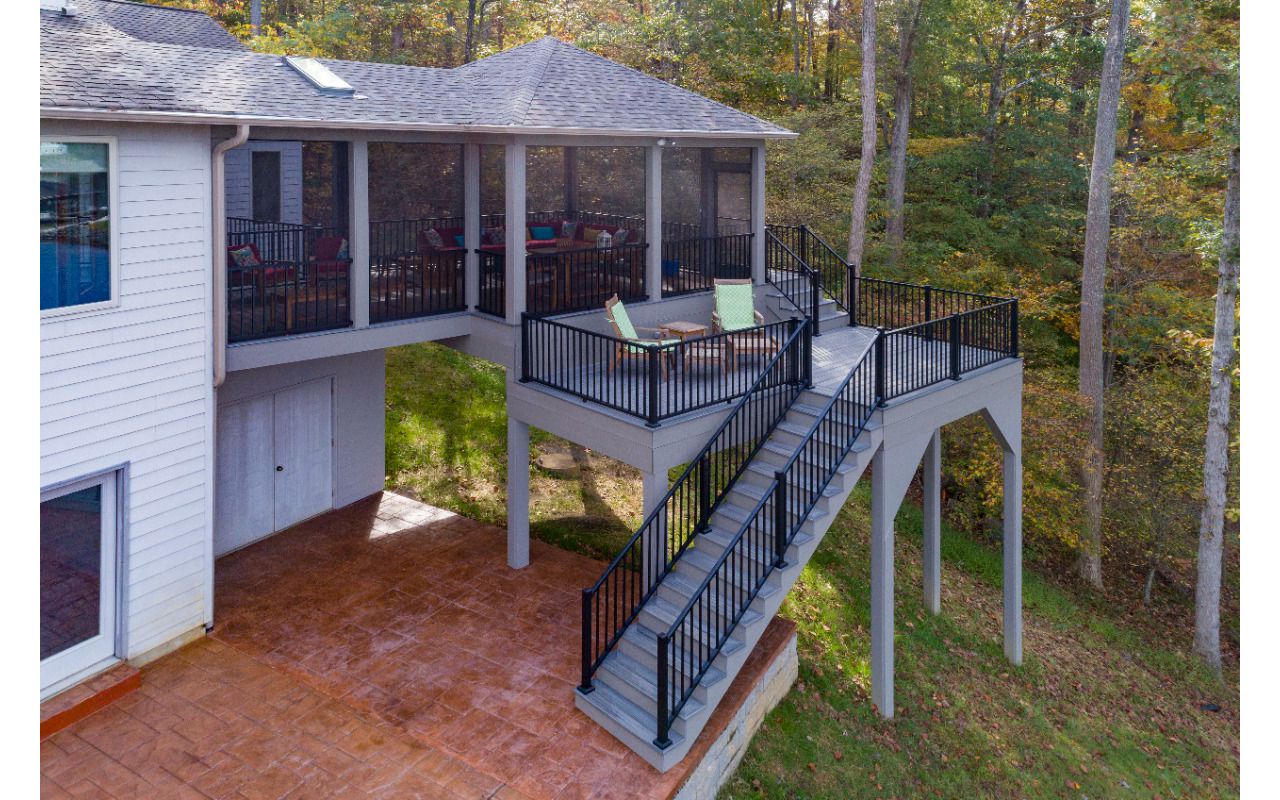 Island Mist with Signature Railing (SML)