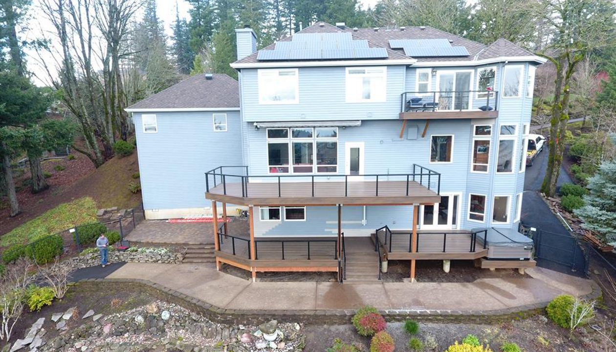 TREX Transcend Spiced Rum Deck