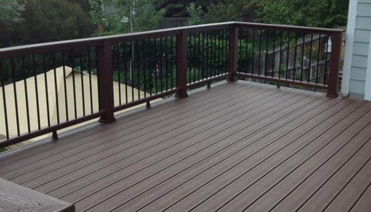 Trex cocktail rail and Transcend decking