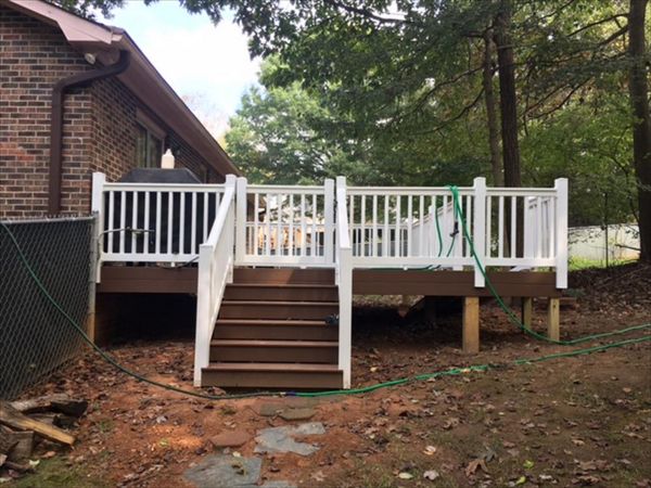 Trex Select deck in Lewisville, NC