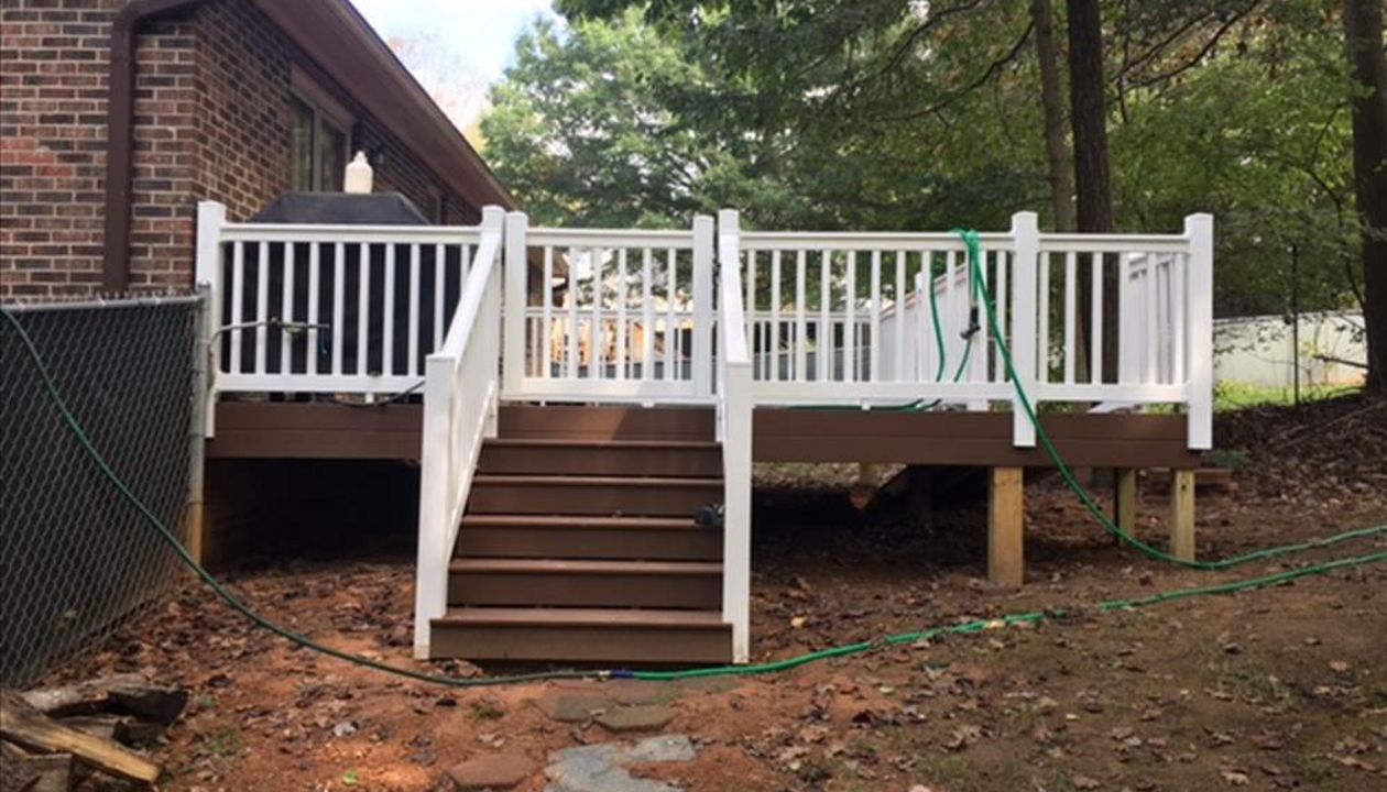 Trex Select deck in Lewisville, NC