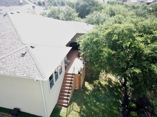 Custom Trex Transcend Tiki Torch deck in Austin, TX