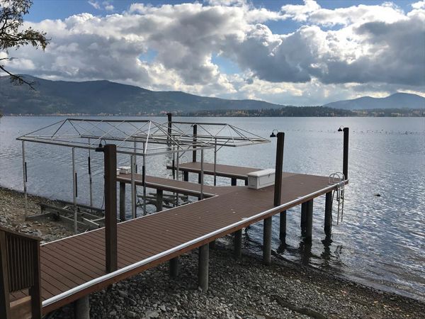 Trex Select Saddle dock