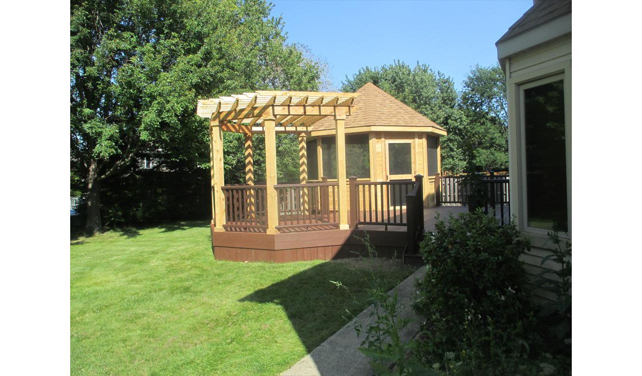 Cedar pergola and Gazebo on Trex Deck