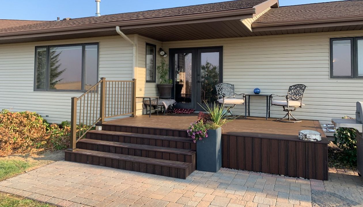 Re-deck with Spiced Rum interior and Lava Rock boarders and fascia