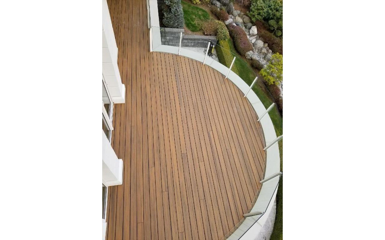 Trex curved composite deck, Lower Mainland BC