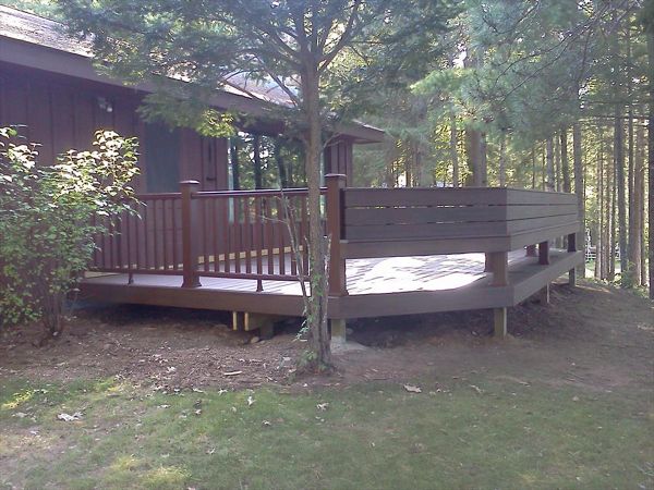 Trex Transcend Spiced Rum decking