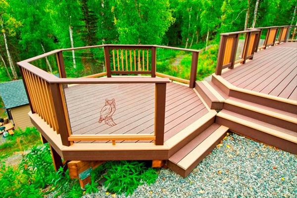 Two-toned Trex and etched glass rails, Treeline Construction