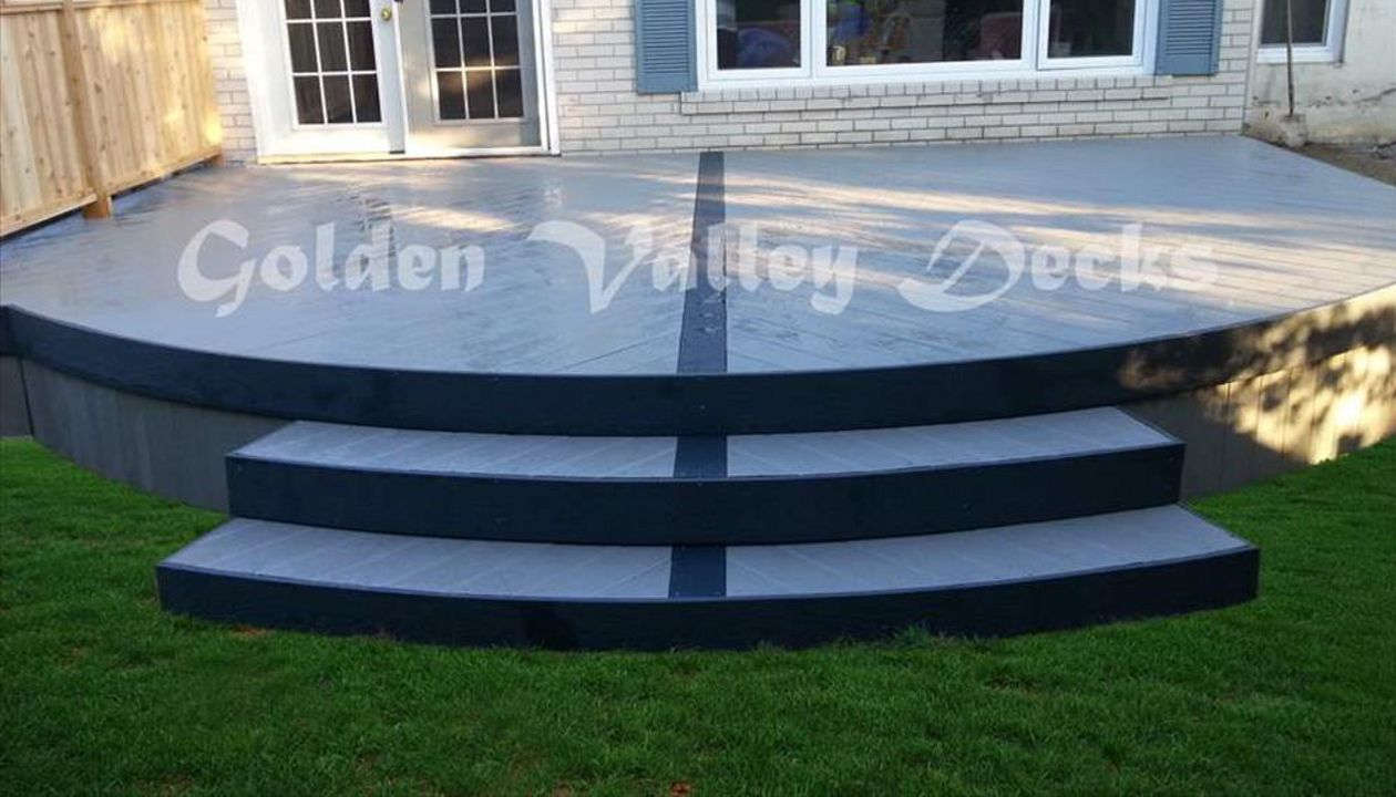 Trex select pebble grey and Winchester grey