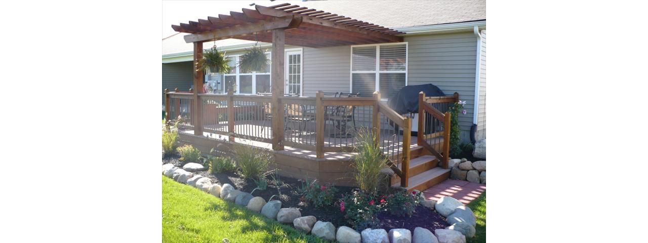 Deck w/ Trex Top Decking