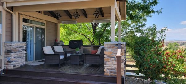 Transcends spiced rum -vintage lantern- kitchen-roof-rails-lights