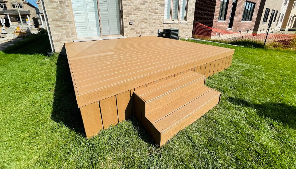 Deck, Stairs, and Trims: Trex Enhance Basics in Beach Dune. Contact Align Decking today for your custom composite decking needs. Servicing Durham Region, Kawartha Lakes, and the Barrie & Orillia areas.