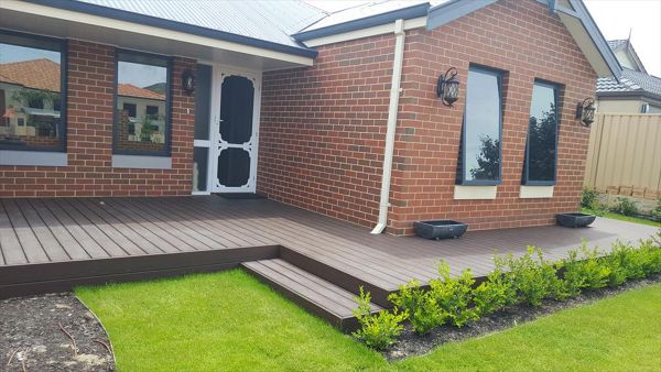 Trex Transcend - Lava Rock - Hocking