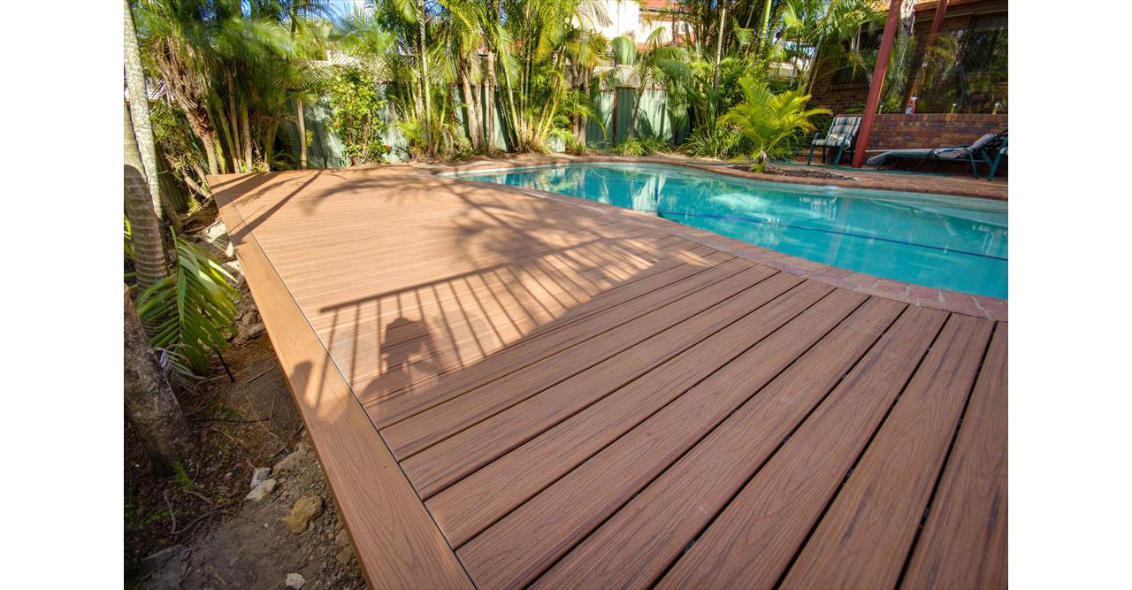 Carindale pool deck