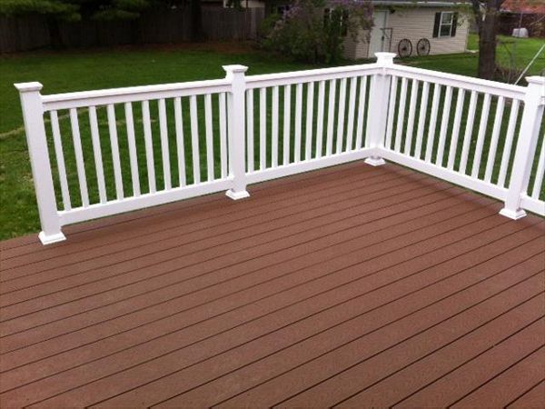 Trex Select Saddle Decking