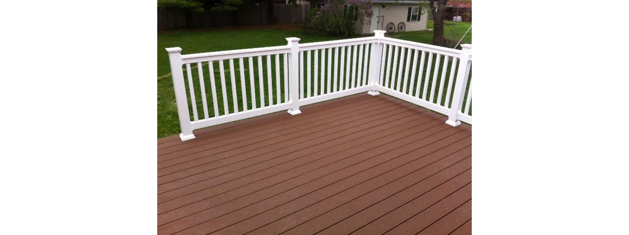 Trex Select Saddle Decking