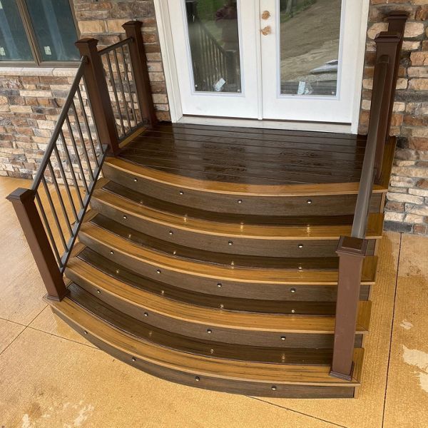 Custom Curved Decking