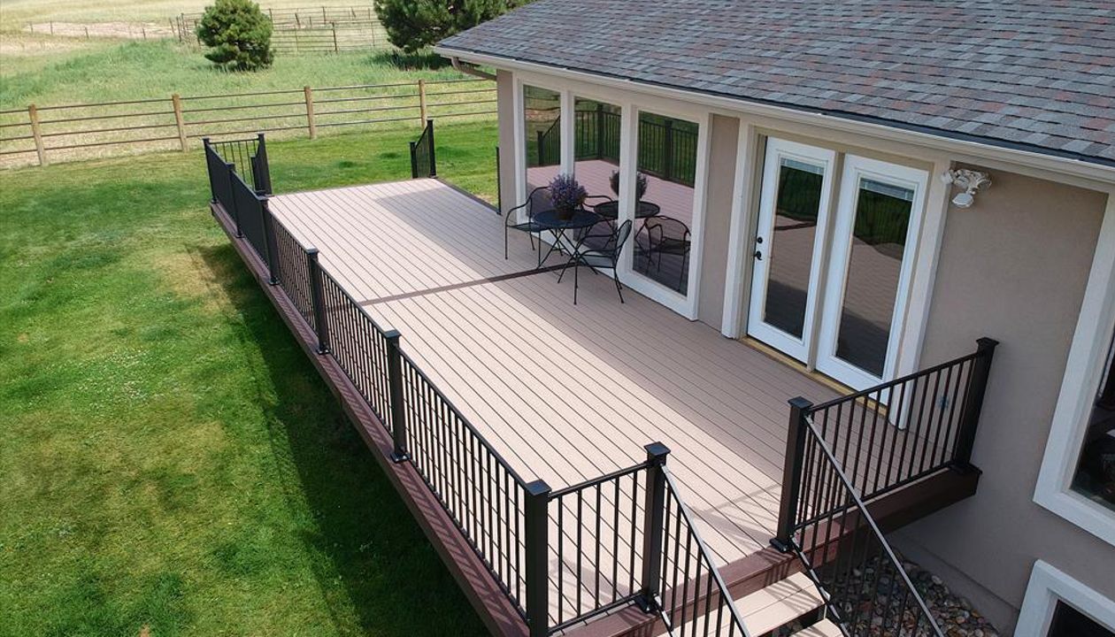 Rope Swing, Vintage Lantern, Metal Frame