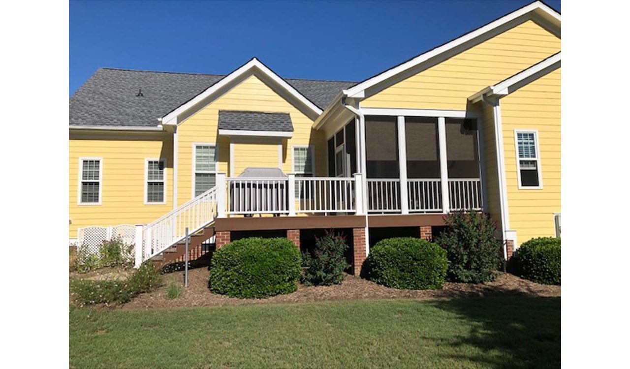 Great Trex Saddle Select screened porch & deck in Angier, NC