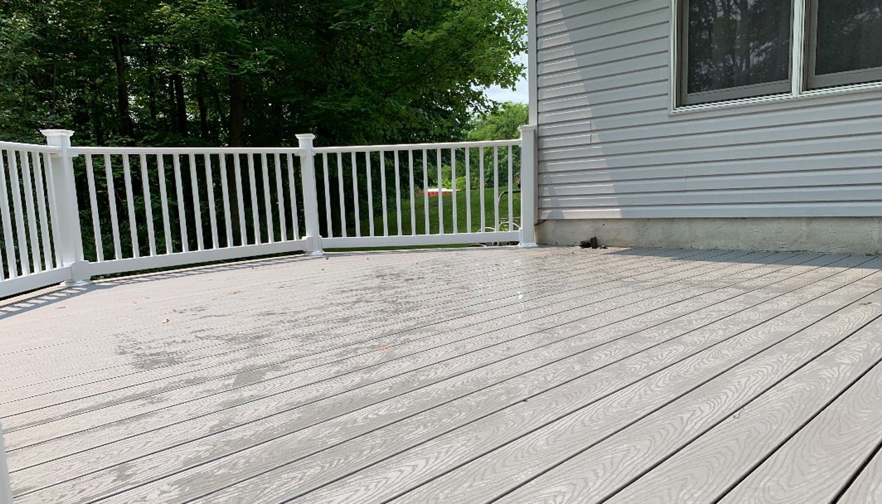Pebble Gray Deck Vinyl Rail