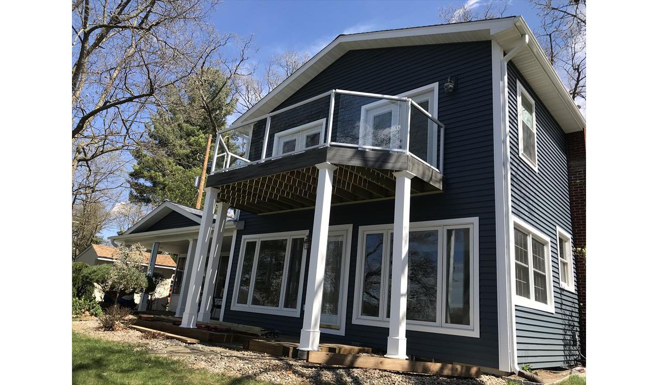 Trex Transcend Island Mist decking
