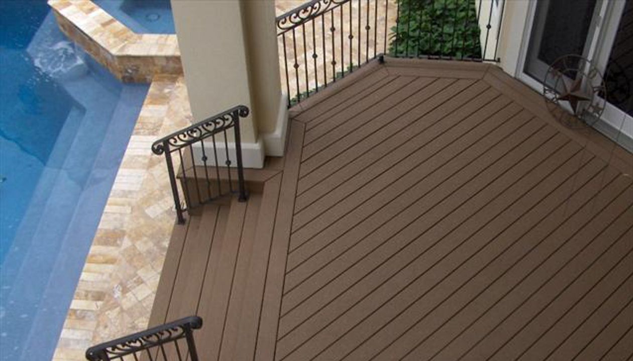 Trex Accents in Bellaire Texas