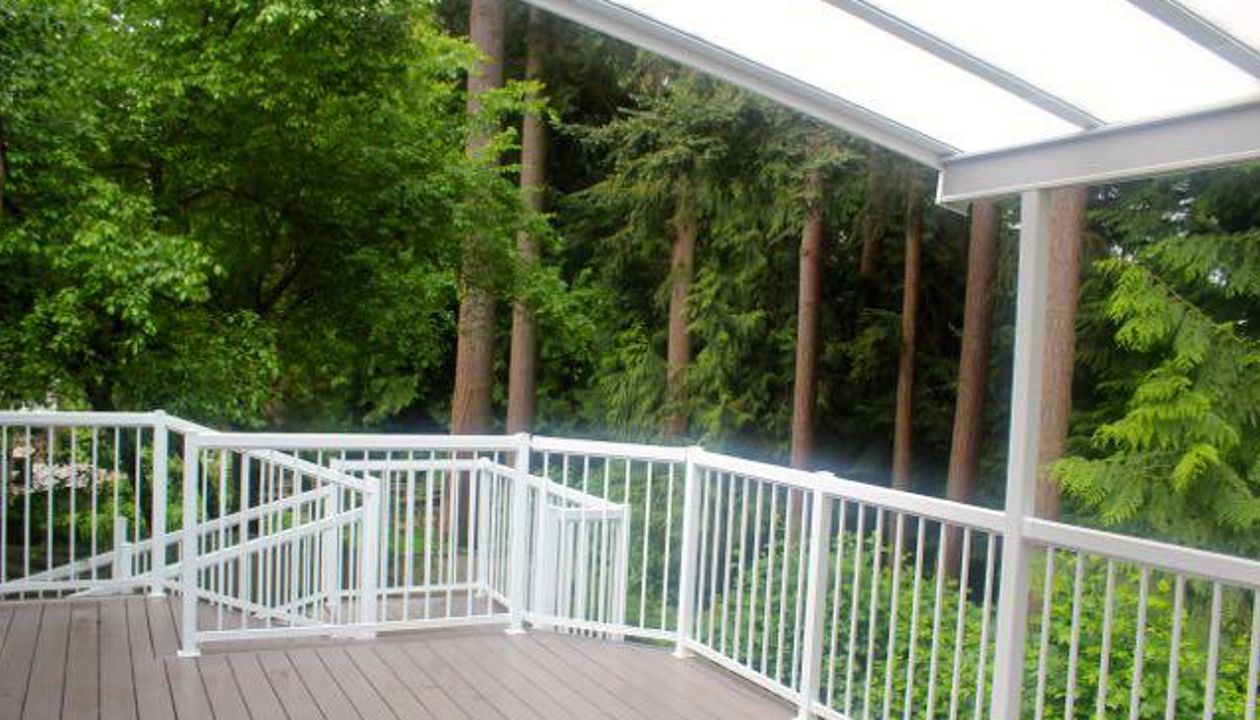 Saddle select, Hideaway clips/Aluminum railing/Edmonds Wa.
