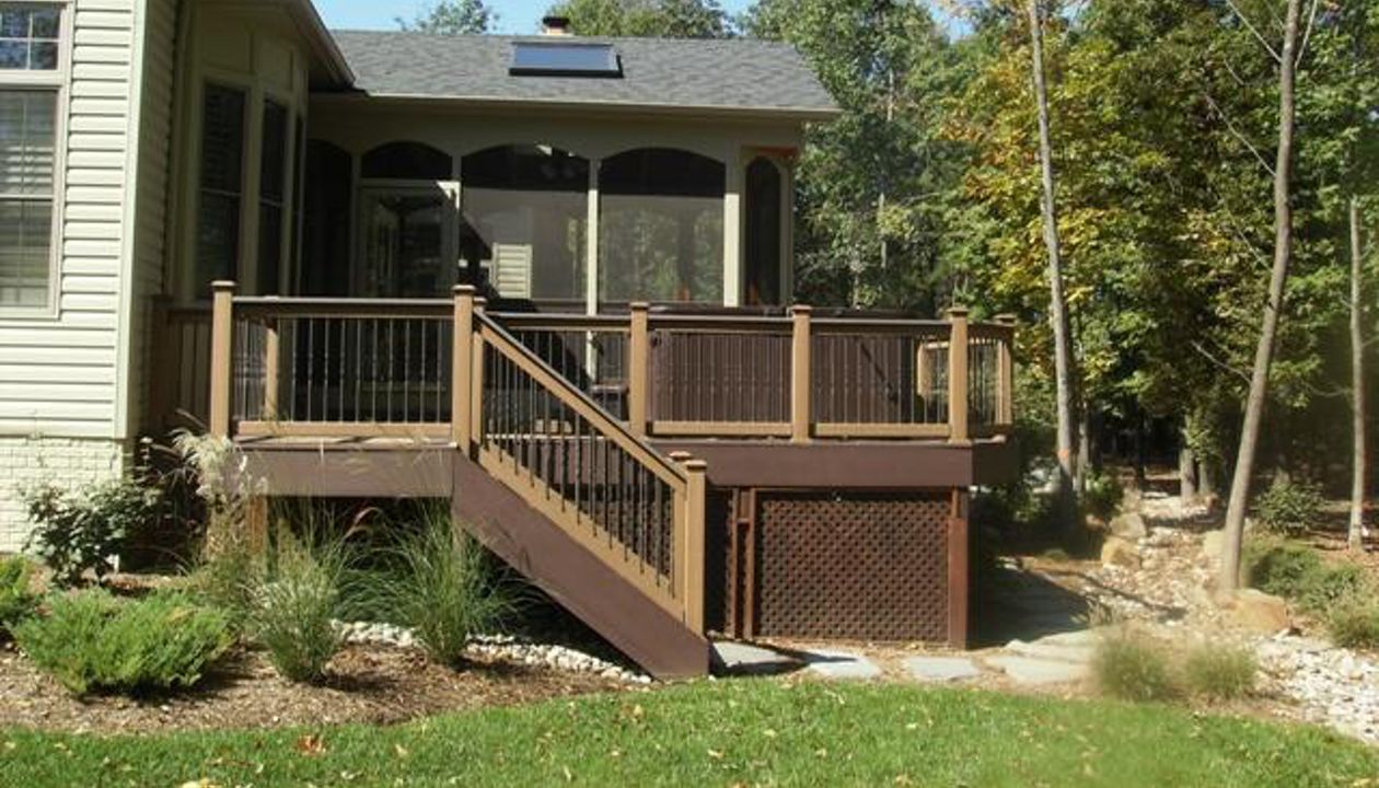 Trex - Saddle and Woodland Brown