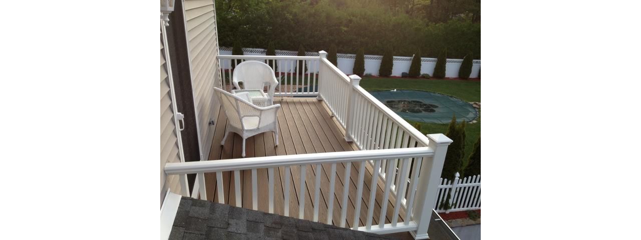 Spiced Rum Decking.  White Rail with Post Cap Lights