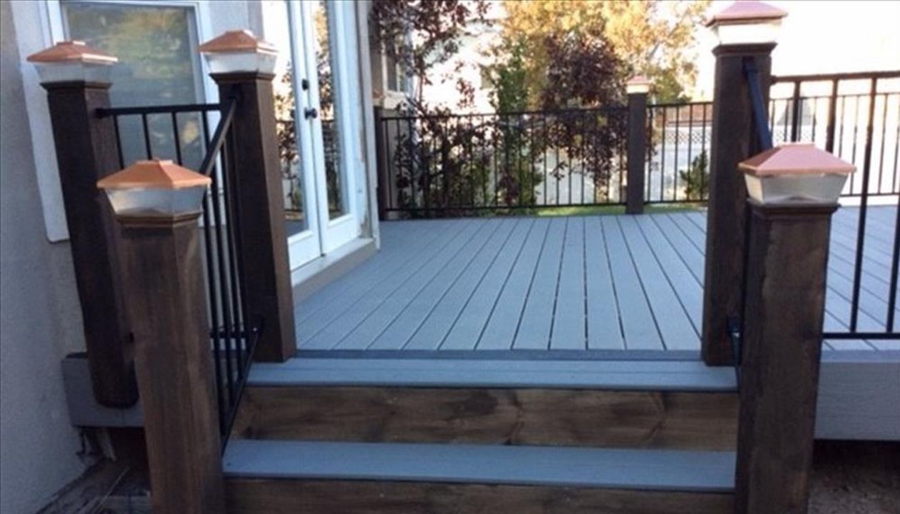 Pebble Grey deck with winchester grey border.