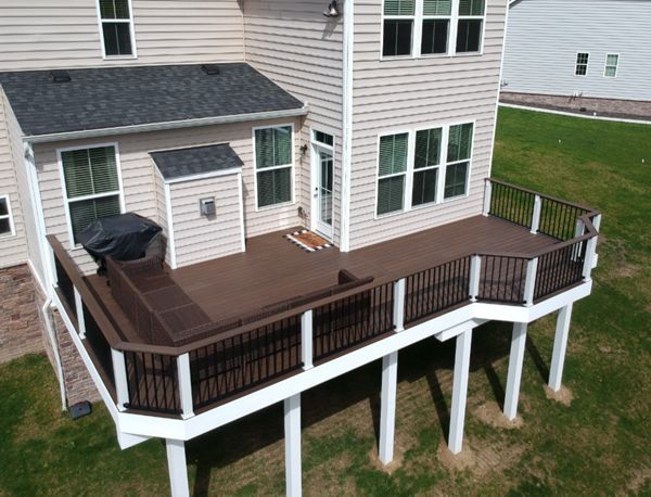 Spiced Rum decking with Black Signature railing and Spiced Rum cocktail top