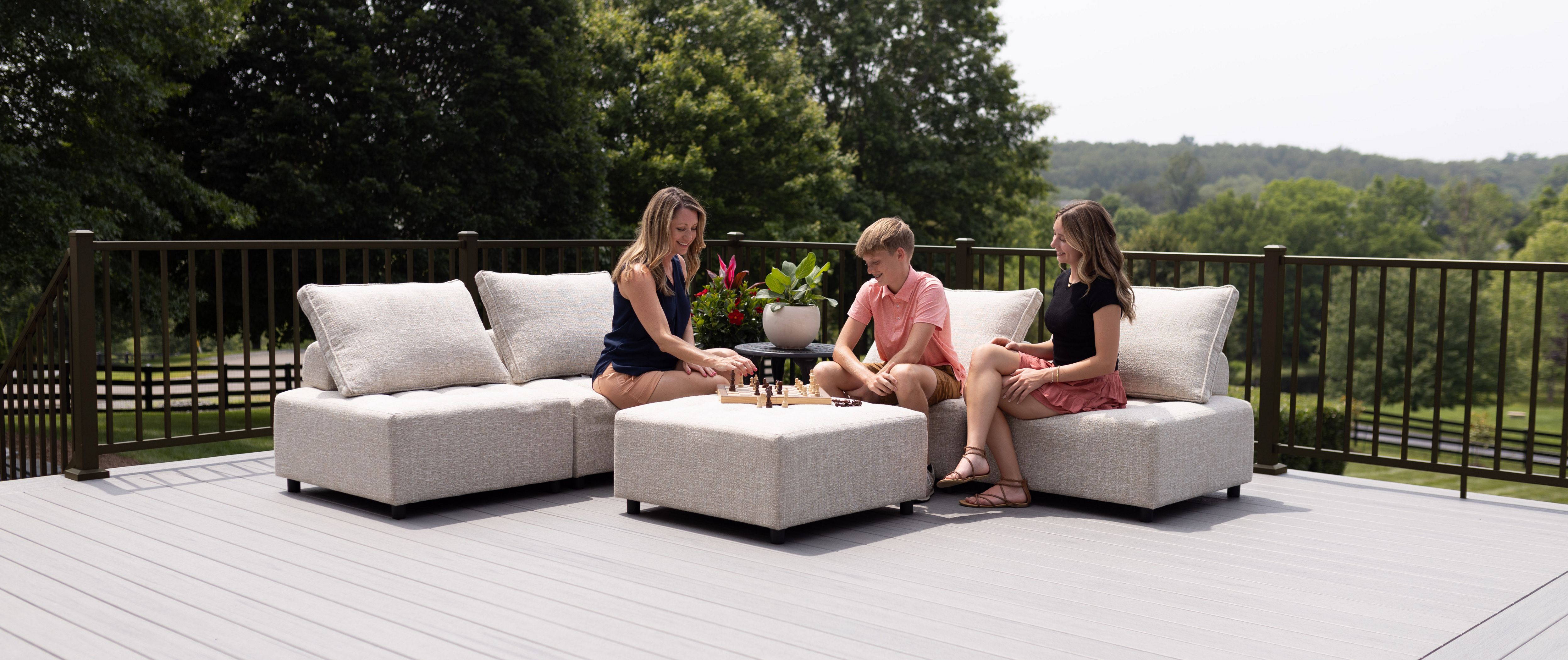 Top 5 Pitch Deck Companies for Real Estate in 2025 | Capex Funds, image size:4988x2100