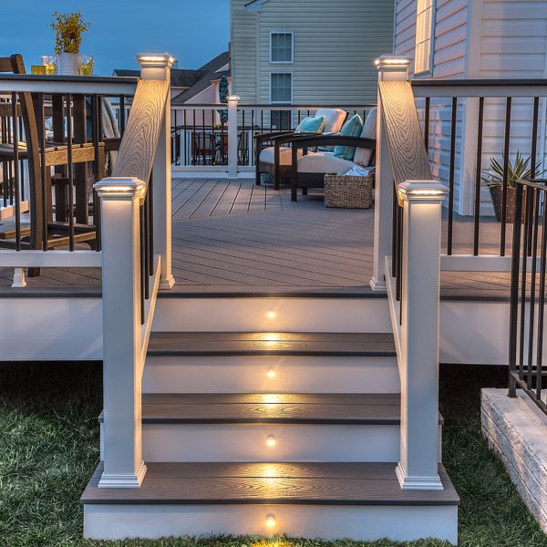 trex decking with railing and stairs