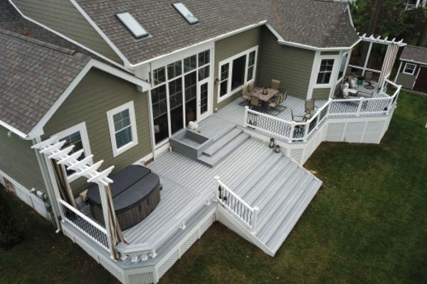 trex decking with railing and stairs