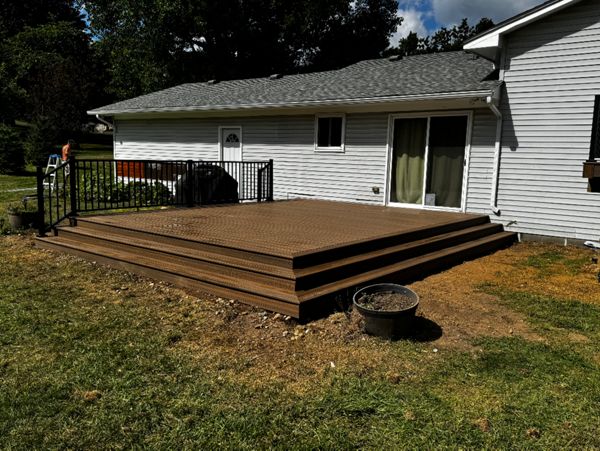 Toasted Sand with Signature Rail