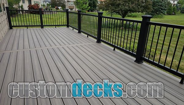 Enhance Rocky Harbor decking with Select Classic Black railing