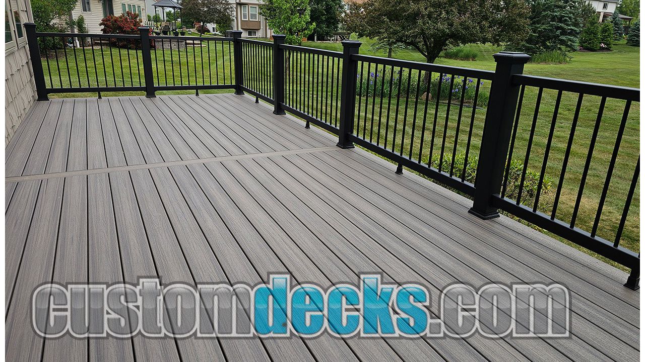 Enhance Rocky Harbor decking with Select Classic Black railing
