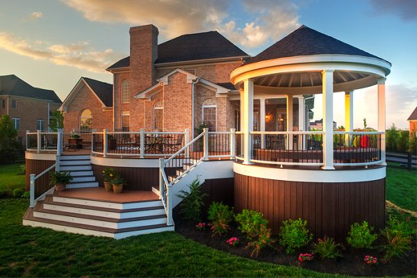 Large composite deck with Gazebo