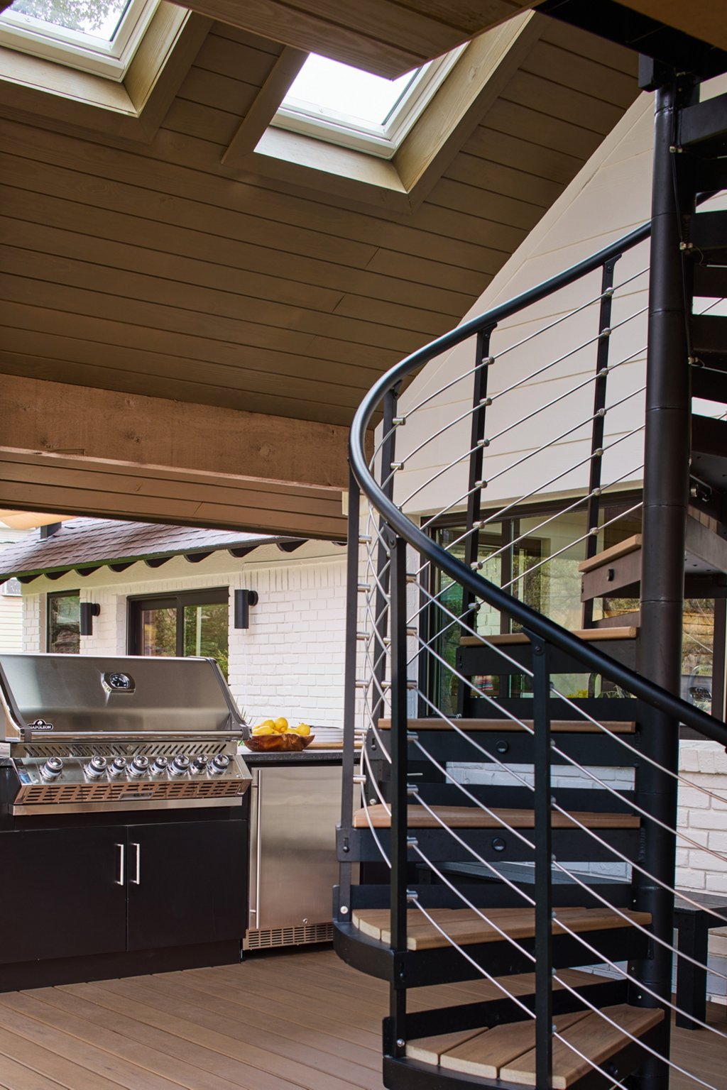 Master Outdoor Design with HGTV Smart Home Tips | Trex, image size:1016x1524