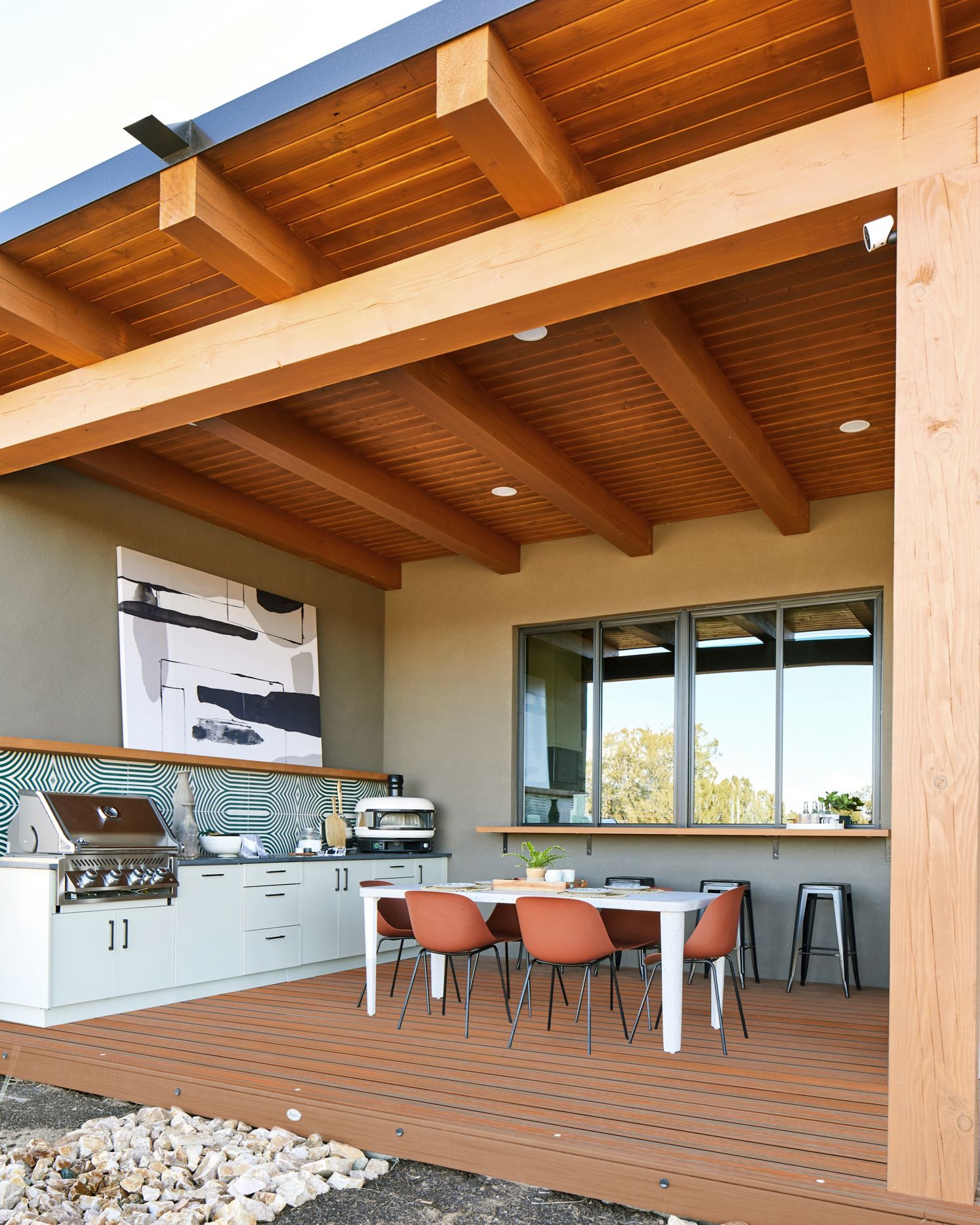 Outdoor Kitchens